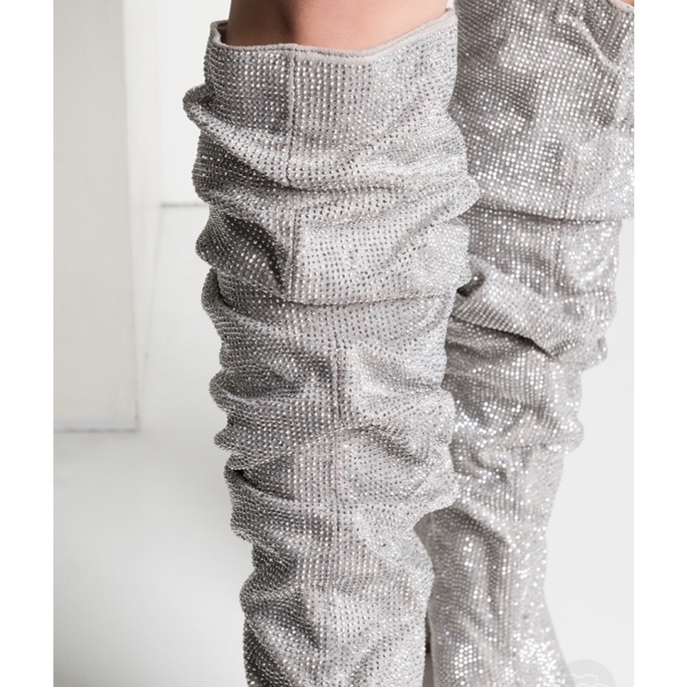SOLD OUT ONLY 2 sizes left Celebrity diamond boots - Picture 4 of 4